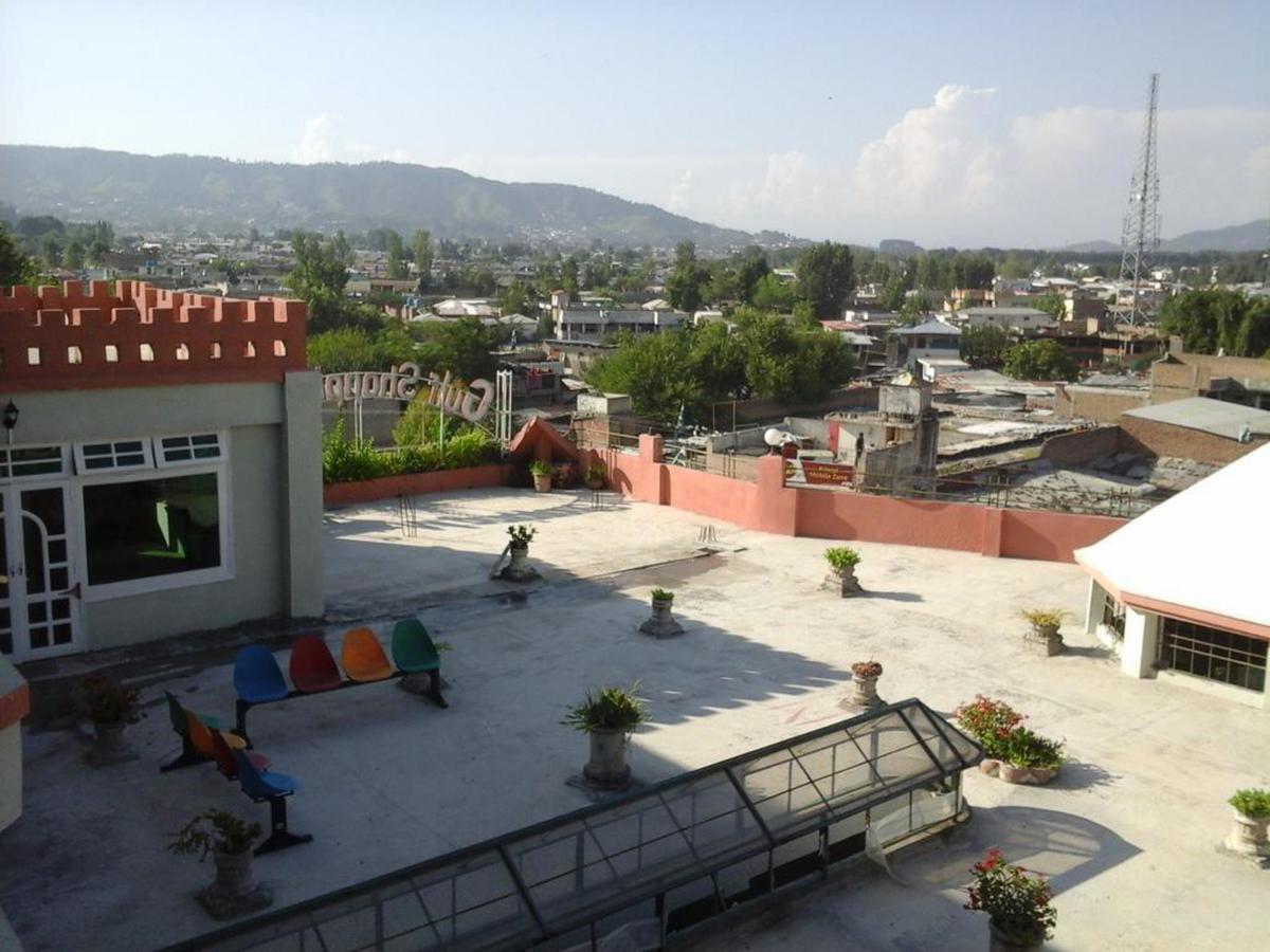 Stargaze Hotel & Apartment Abbottabad Exteriör bild